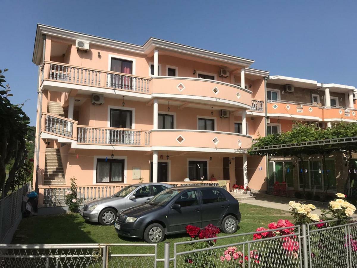 Rooms Ibrocevic Ulcinj Bagian luar foto