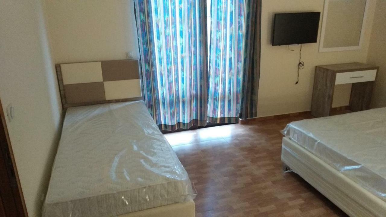 Rooms Ibrocevic Ulcinj Bagian luar foto