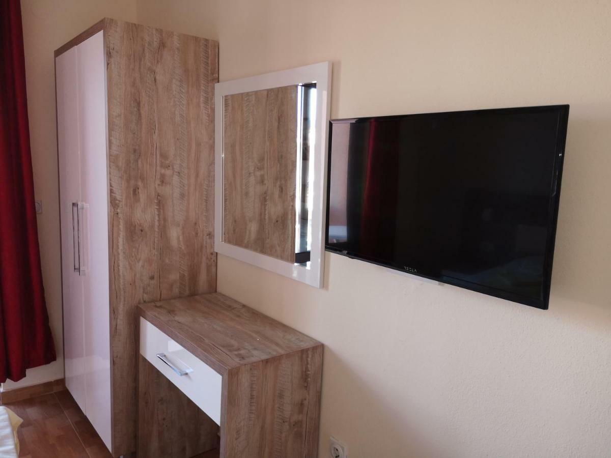 Rooms Ibrocevic Ulcinj Bagian luar foto